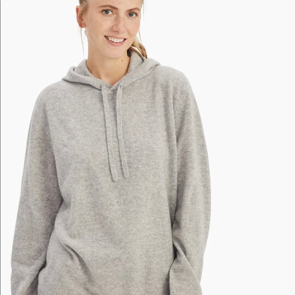 Naadam Essential Cashmere hoodie